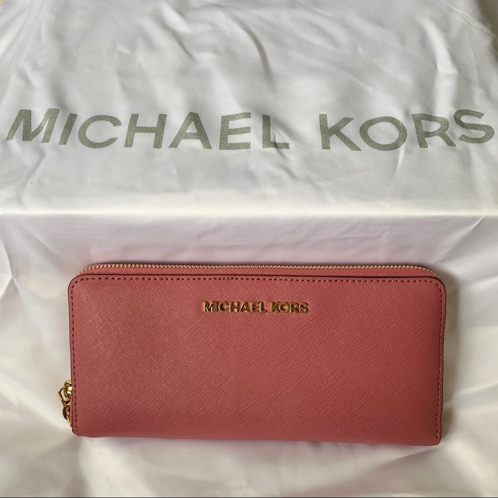 Pink Michael Kors Wallet/Wristlet